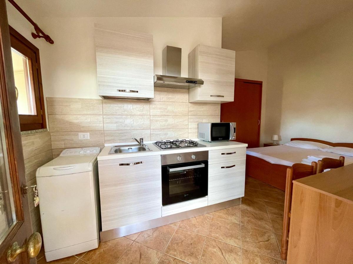 Appartamento Monolocale Italia Tergu Esterno foto